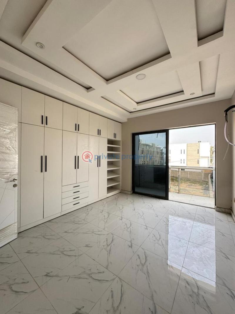 1 bedroom Flat & Apartment For Sale Freedom Way Lekki Phase 1 Lagos - 8