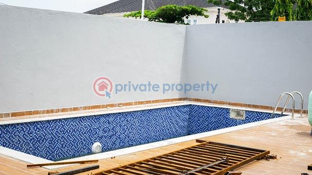 Newly built 10 units 4 bedroom terrace duplex - 12 4 bedroom Terraced Duplex For Rent Lekki Phase 1 Lagos - 12