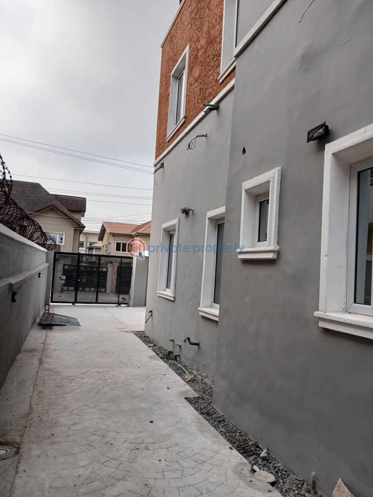 3 bedroom Block Of Flats For Sale Lekki Phase 1 Lagos - 3