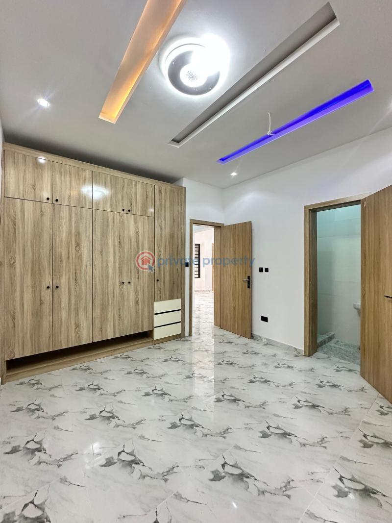 3 bedroom Flat & Apartment For Sale Orchid Road Lekki Lagos - 3