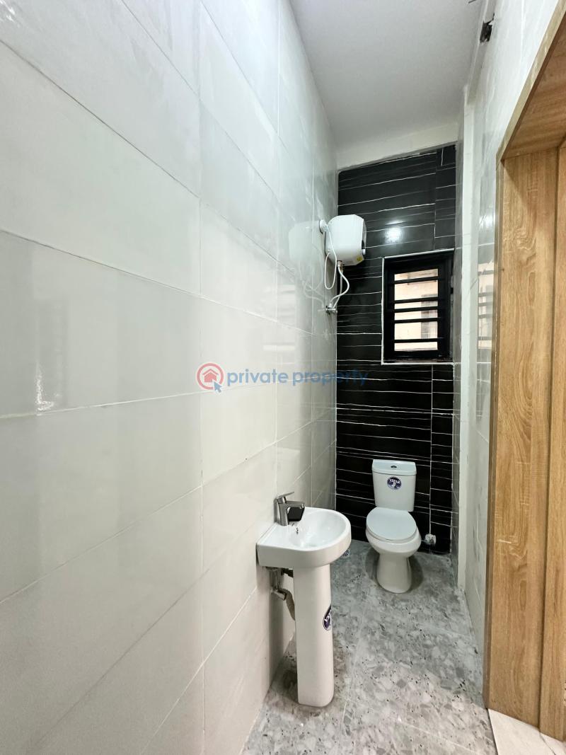 3 bedroom Flat & Apartment For Sale Orchid Road Lekki Lagos - 0