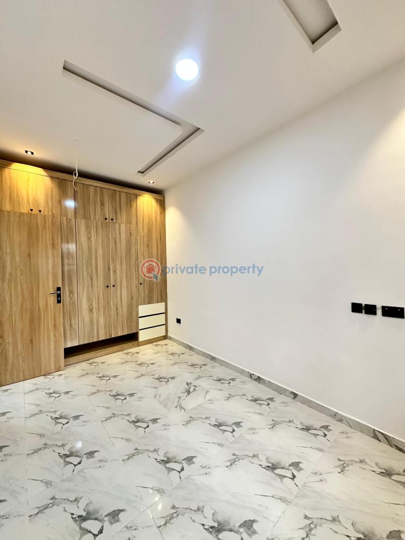 3 bedroom Flat & Apartment For Sale Orchid Road Lekki Lagos - 4