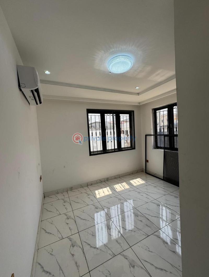 Newly built 1,2 & 3bedroom apartment - 12 3 bedroom Block Of Flats For Rent Ikoyi Lagos - 12