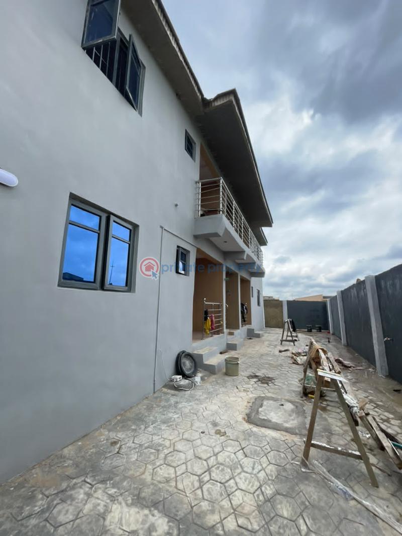 House For Rent Location:alarere, Close To Iwo Road Ibadan Ibadan Oyo - 2
