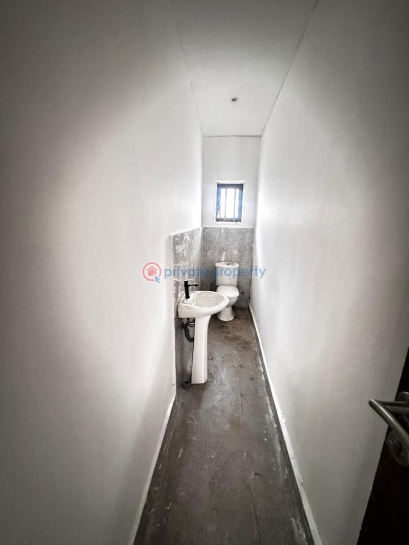 3 bedroom Block Of Flats For Sale Ikeja GRA Lagos - 13