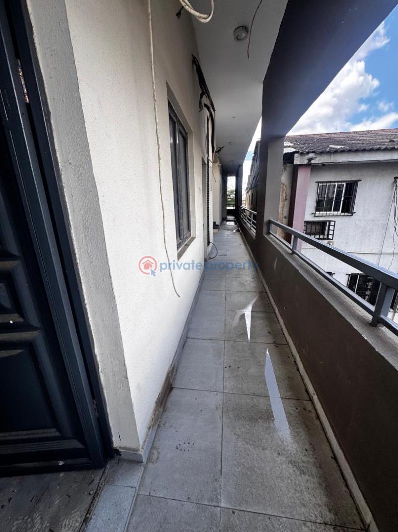 3 bedroom Block Of Flats For Sale Ikeja GRA Lagos - 8