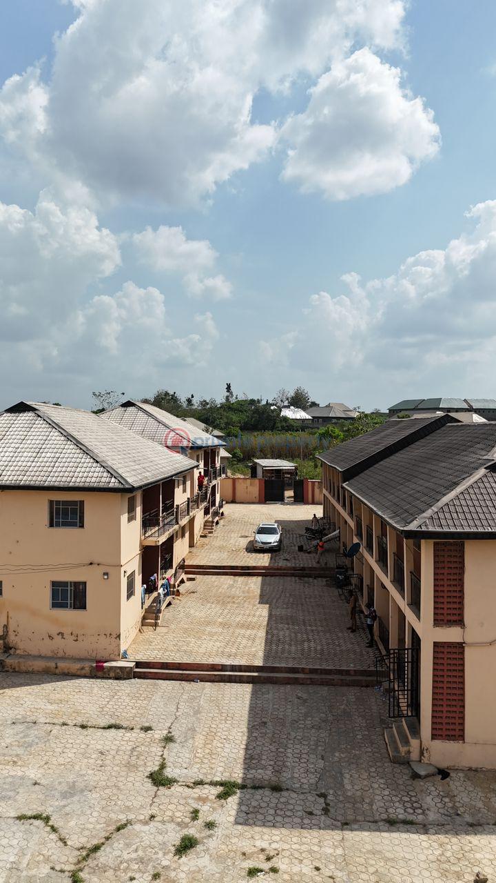 1 bedroom Block Of Flats For Sale Osi Ele. Eleweran Abeokuta Ogun - 1