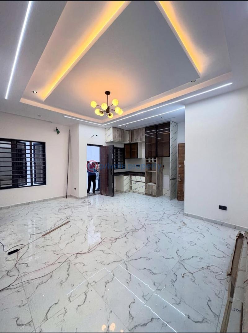 2 bedroom Maisonette For Sale Lekki Phase 1 Lagos - 3