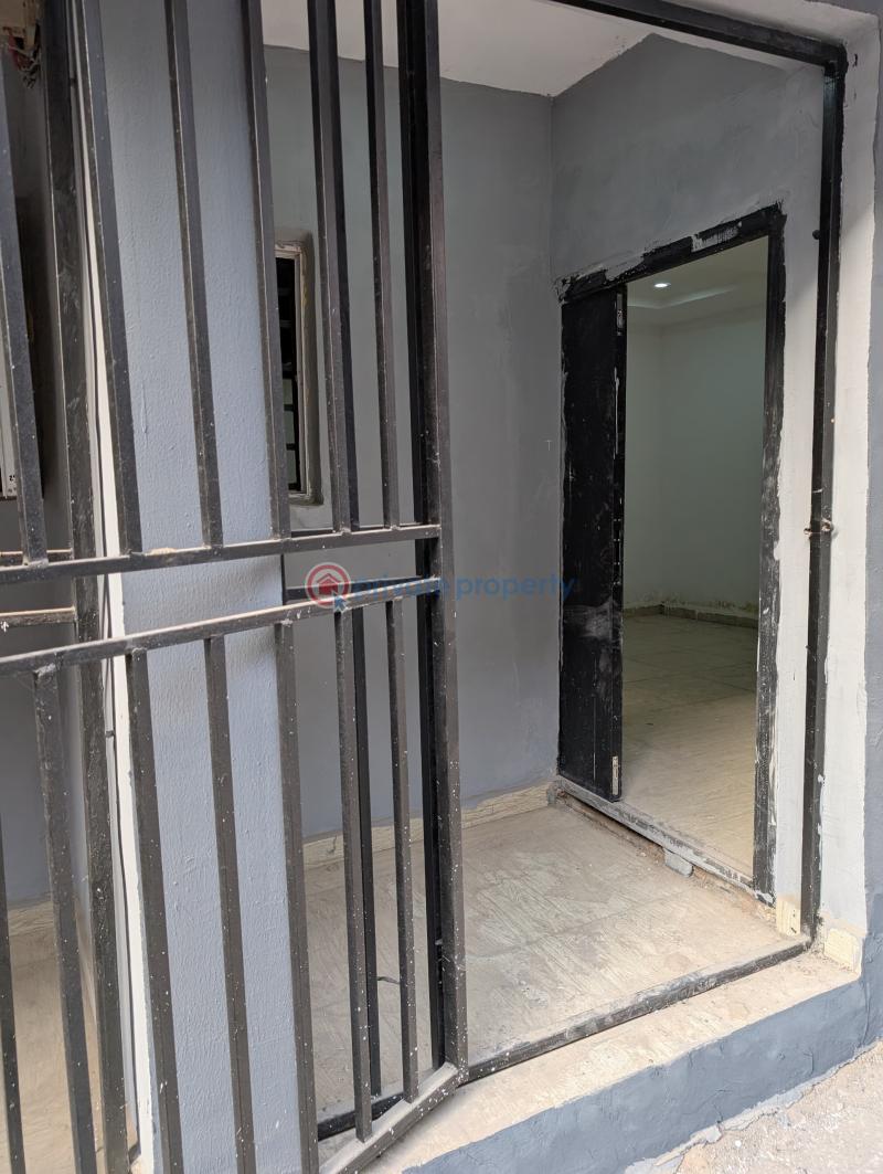 1 bedroom Mini Flat For Rent Sauka New Site Estate Lugbe Fha Lugbe Abuja Phase 4  - 1