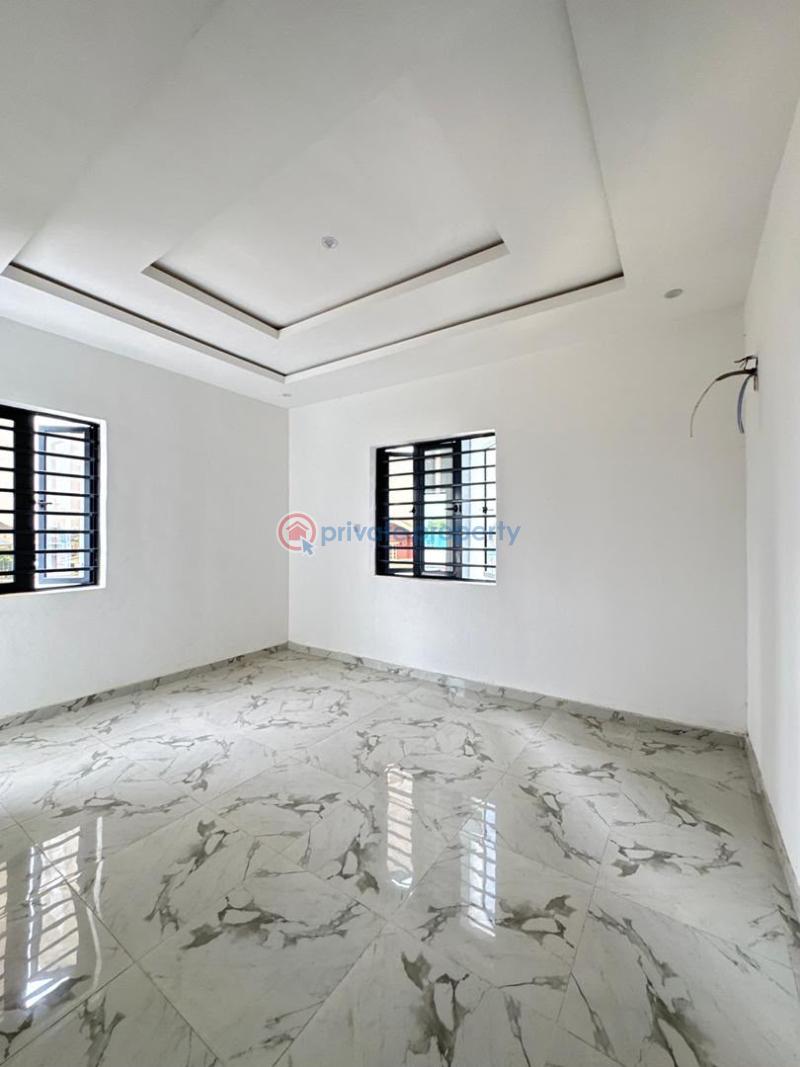 3 bedroom Block Of Flats For Sale Surulere Lagos - 16