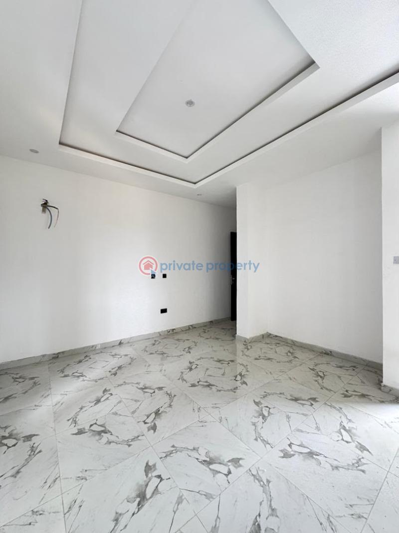 2 bedroom Block Of Flats For Sale Surulere Lagos - 17