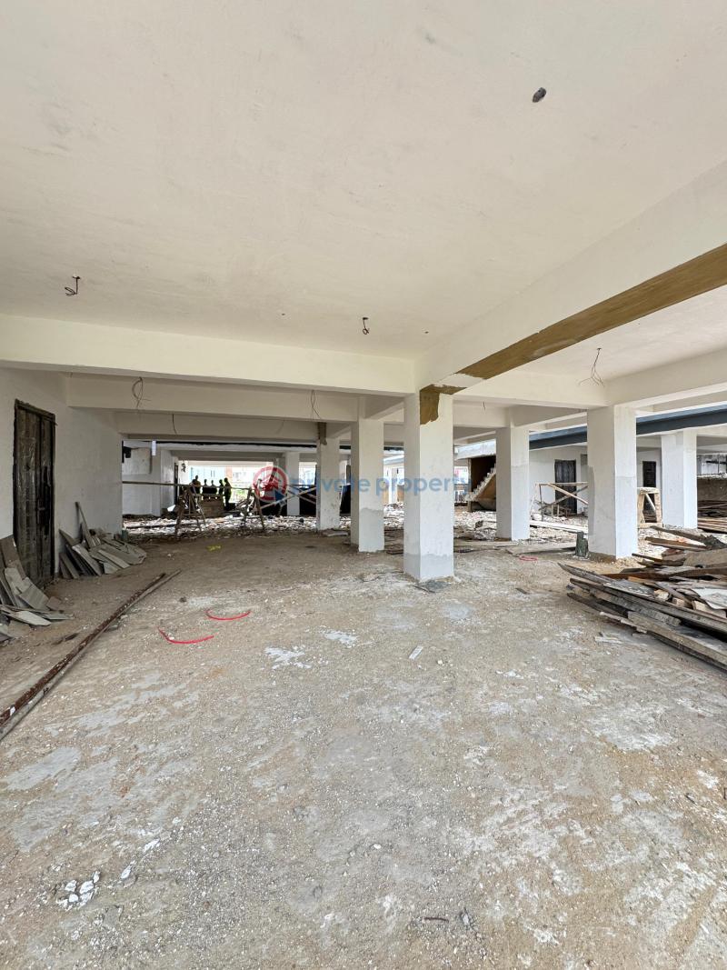 3 bedroom Block Of Flats For Sale Surulere Lagos - 5