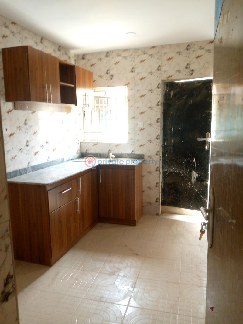 2 bedroom Block Of Flats For Rent Dalute Off Tipper Garage ,akala Express Akala Express Ibadan Oyo - 1