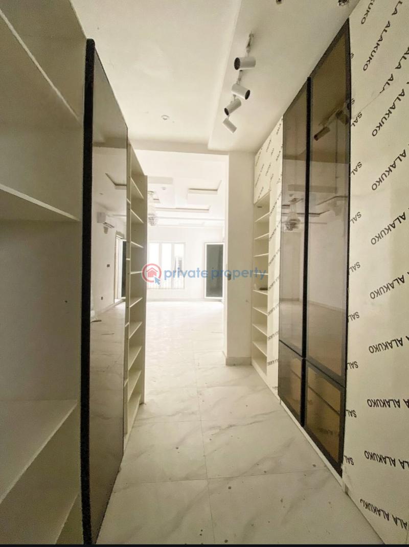 2 bedroom Terraced Duplex For Sale Lekki Phase 1 Lagos - 9