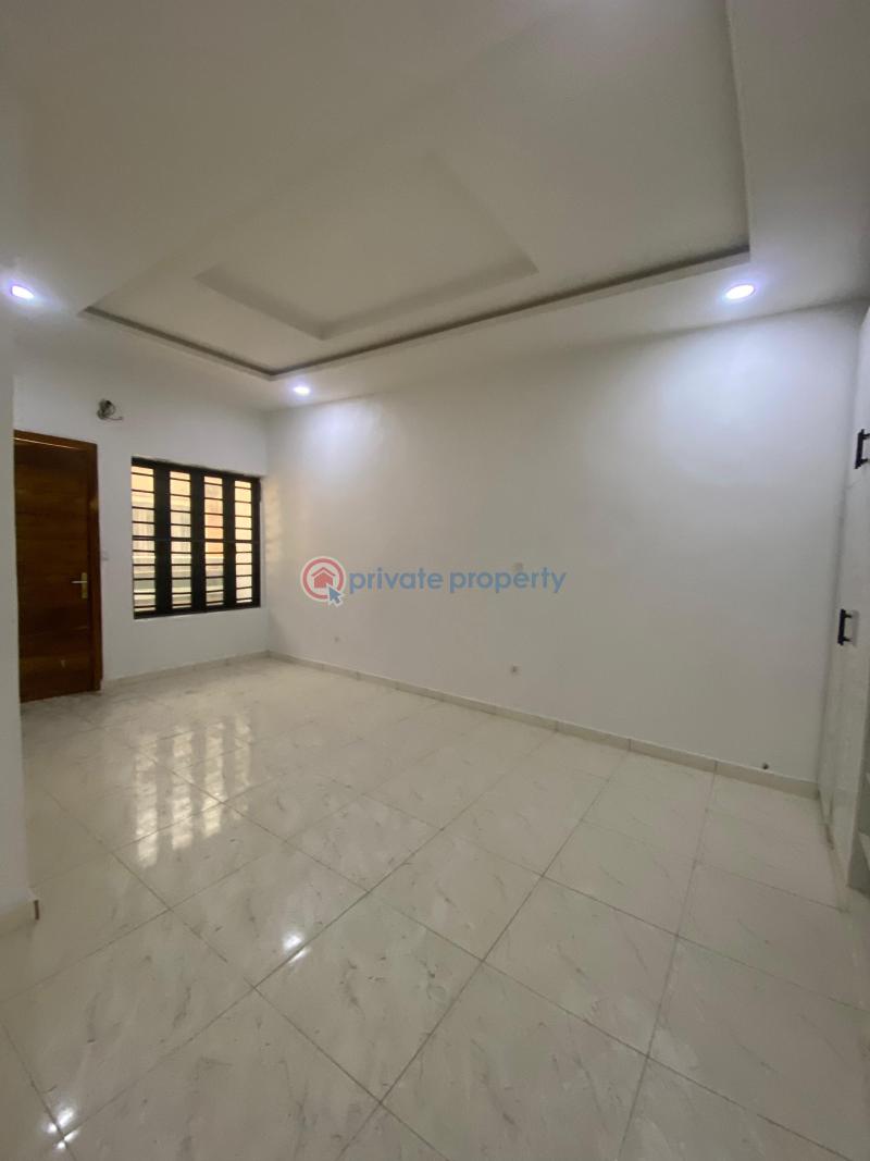 5 bedroom Terraced Duplex For Sale Orchid Hotel Road Lekki Lagos State Chevron Drive Lekki Lagos - 11