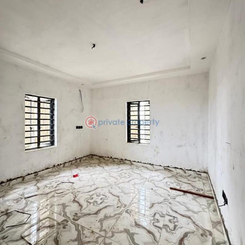 2 bedroom Flat & Apartment For Sale Surulere Lagos - 3