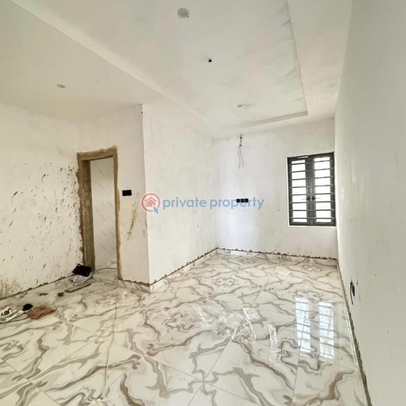 2 bedroom Flat & Apartment For Sale Surulere Lagos - 11