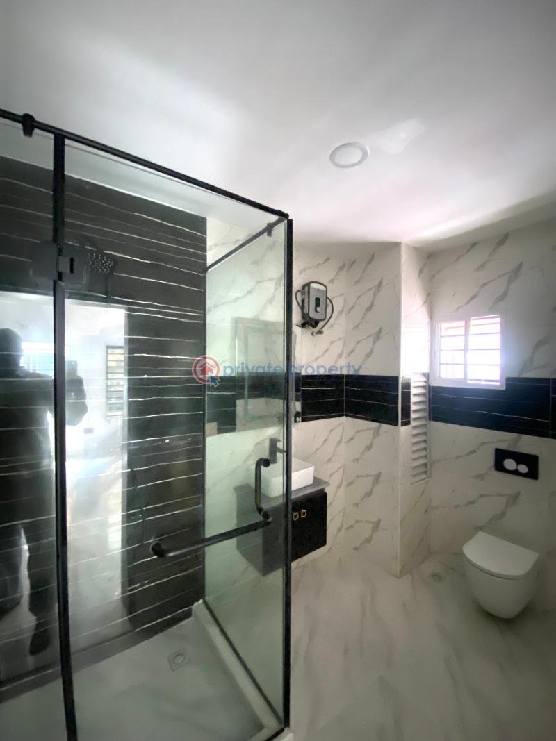 2 bedroom Block Of Flats For Sale Lekki Phase 1 Lagos - 5