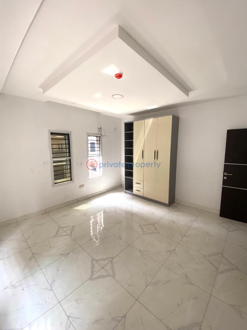 2 bedroom Block Of Flats For Sale Lekki Phase 1 Lagos - 3