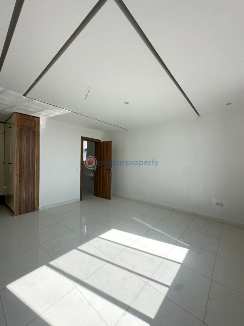 Newly built 2 bed apartment with swimming pool and gym suitable for residential or investment - 5 2 bedroom Block Of Flats For Sale Victoria Island Lagos - 5