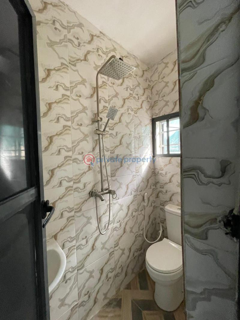 2 bedroom Block Of Flats For Rent Abanla, Ologuneru Ibadan Oyo - 2