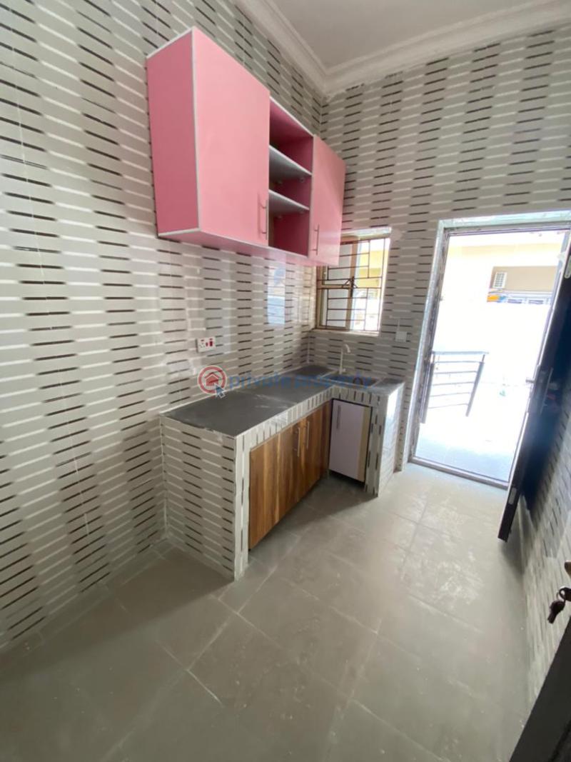 2 bedroom Flat & Apartment For Rent Ologolo Lekki Lagos - 4