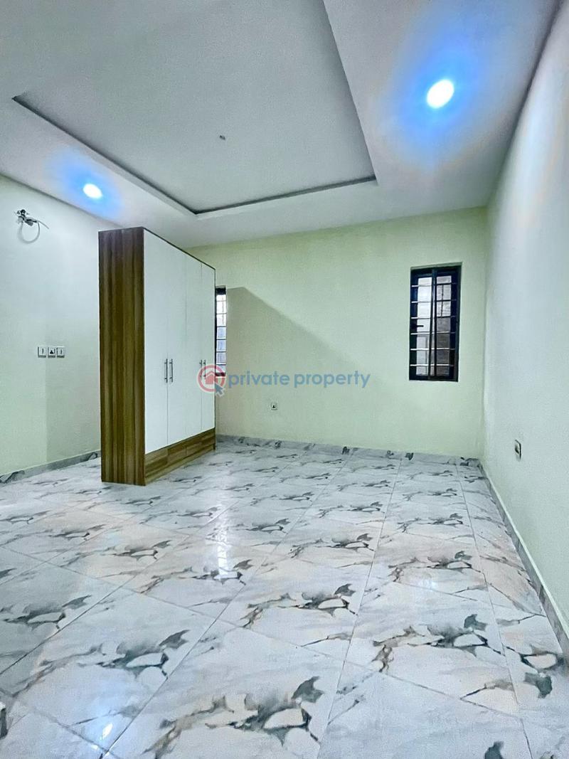 2 bedroom Flat & Apartment For Rent Atlantic View Estate@ Alpha Beach New Road Lekki Lagos - 4