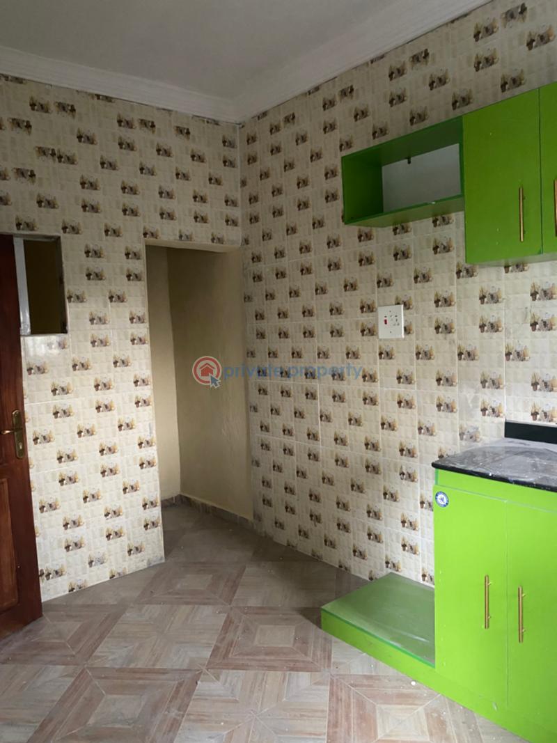 2 bedroom Flat & Apartment For Rent University View Estate Beside Petrocam Filling Station Olonkonla Ajah Lagos - 10