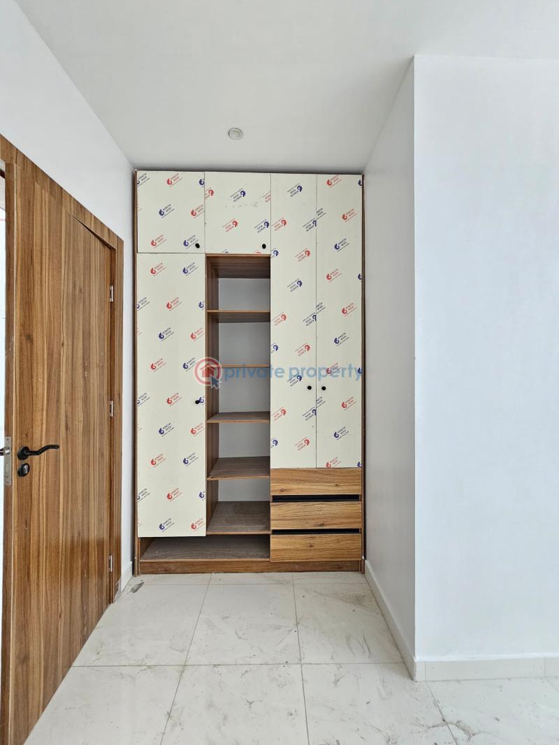 2 bedroom Block Of Flats For Sale Lekki Phase 1 Lagos - 3