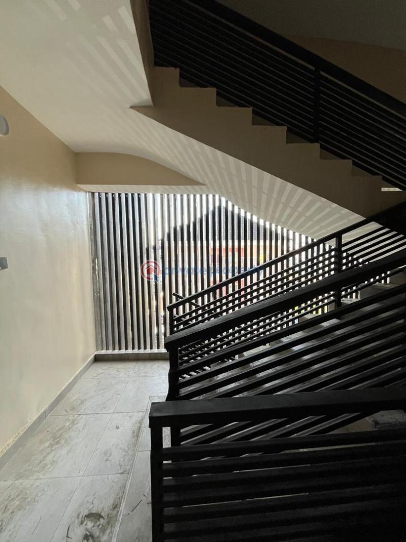 2 bedroom Block Of Flats For Sale Adeniran Ogunsanya Surulere Lagos - 10