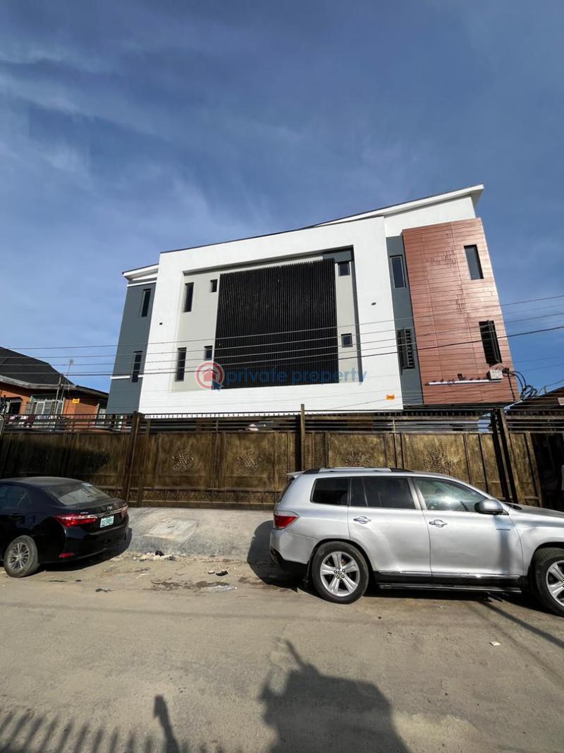 2 bedroom Block Of Flats For Sale Adeniran Ogunsanya Surulere Lagos - 0