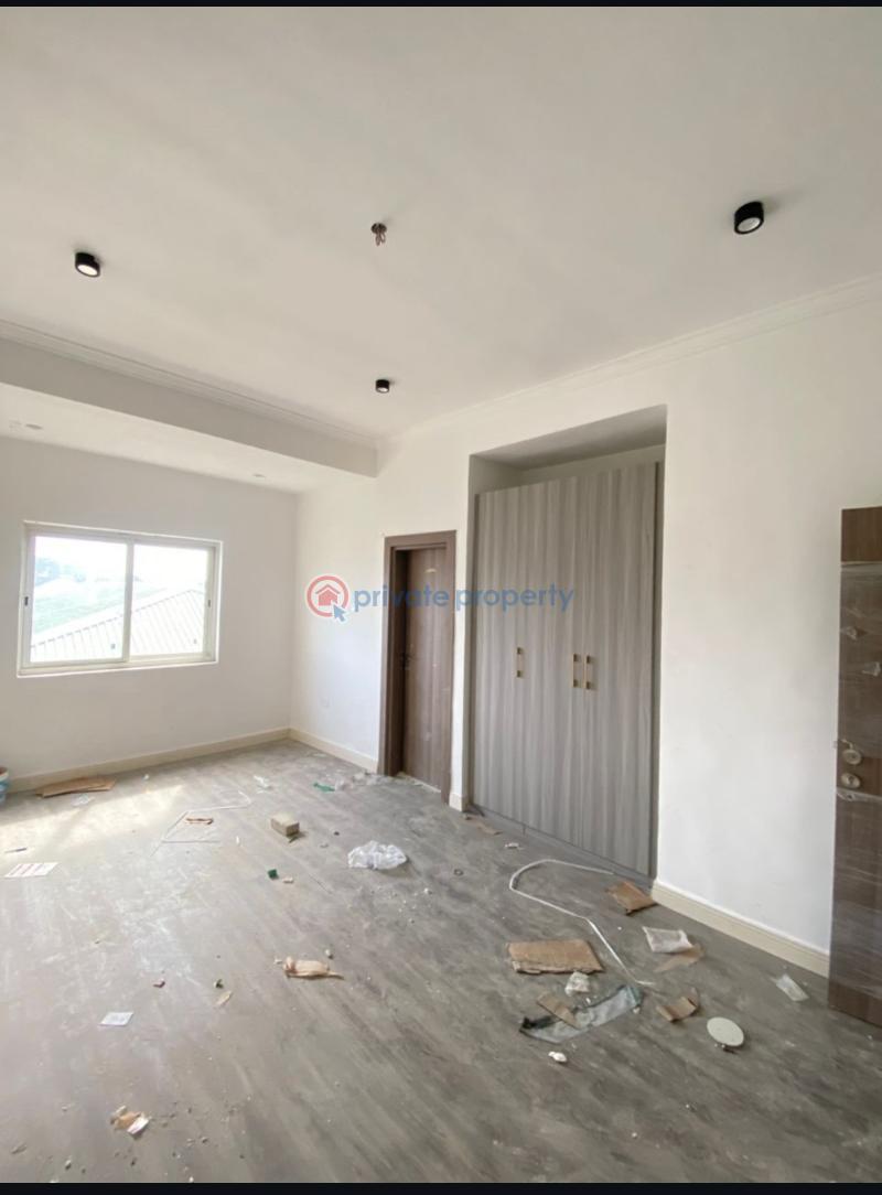 2 bedroom Block Of Flats For Sale Ilasan Lekki Lagos - 3