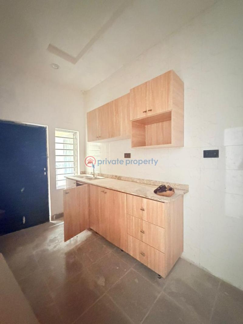 2 bedroom Block Of Flats For Sale Gbagada Lagos - 10