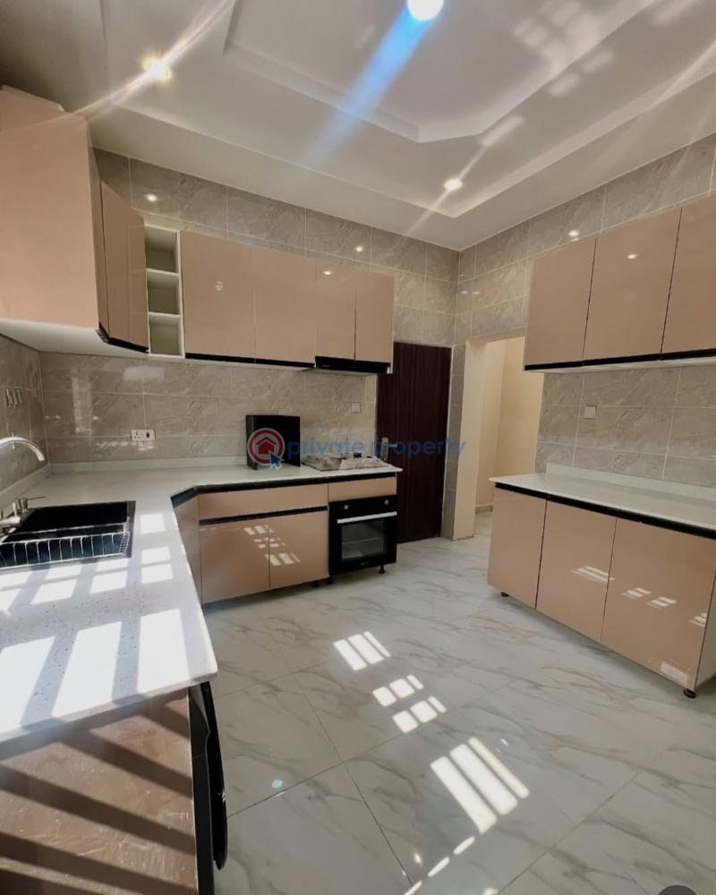 2 bedroom Block Of Flats For Rent Lugbe Districts Lugbe Abuja Phase 4  - 2