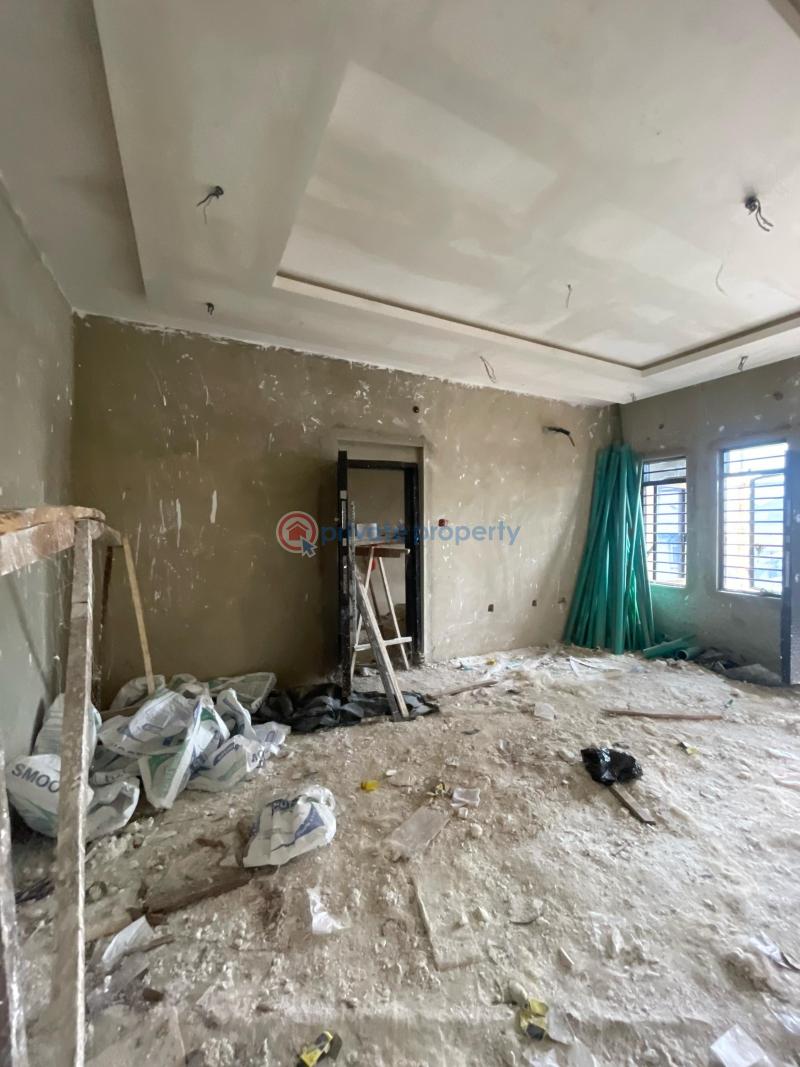 2 bedroom Block Of Flats For Sale Maryland Lagos - 5