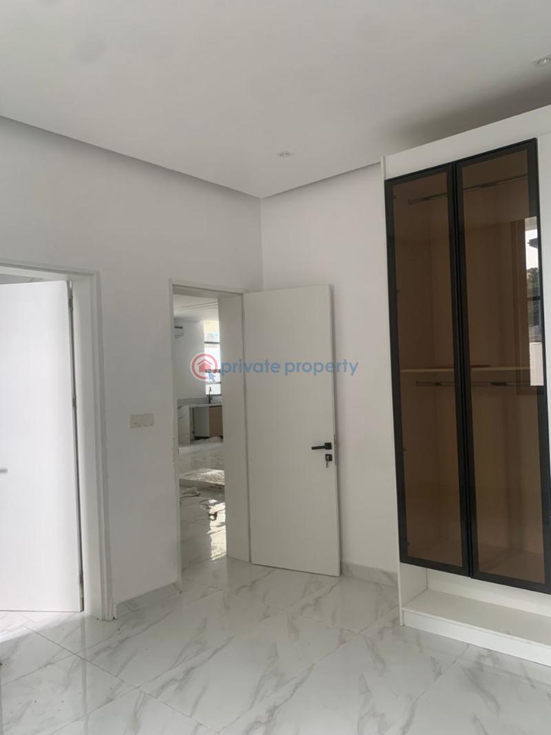 2 bedroom Flat & Apartment For Sale Phase 1 Lekki Lagos - 5