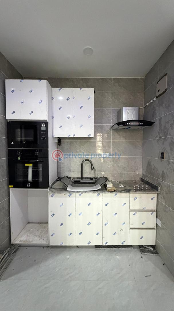 2 bedroom Block Of Flats For Sale Newly Built 2 Bedroom Apartment In A Good Environment Itire-Ikate Surulere Lagos - 3