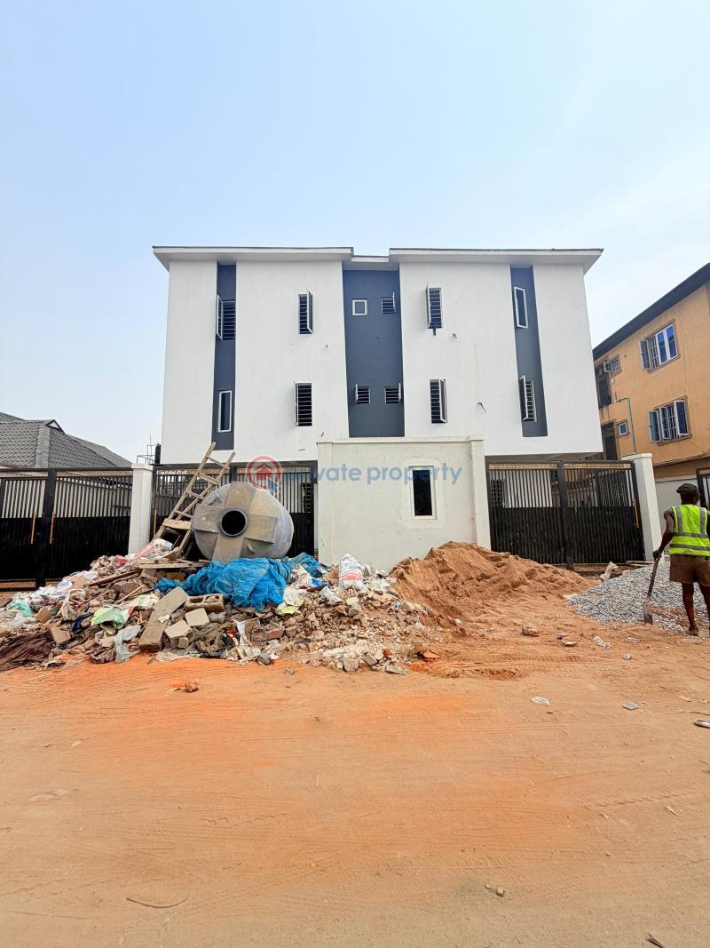 2 bedroom Block Of Flats For Sale Gbagada Lagos - 0