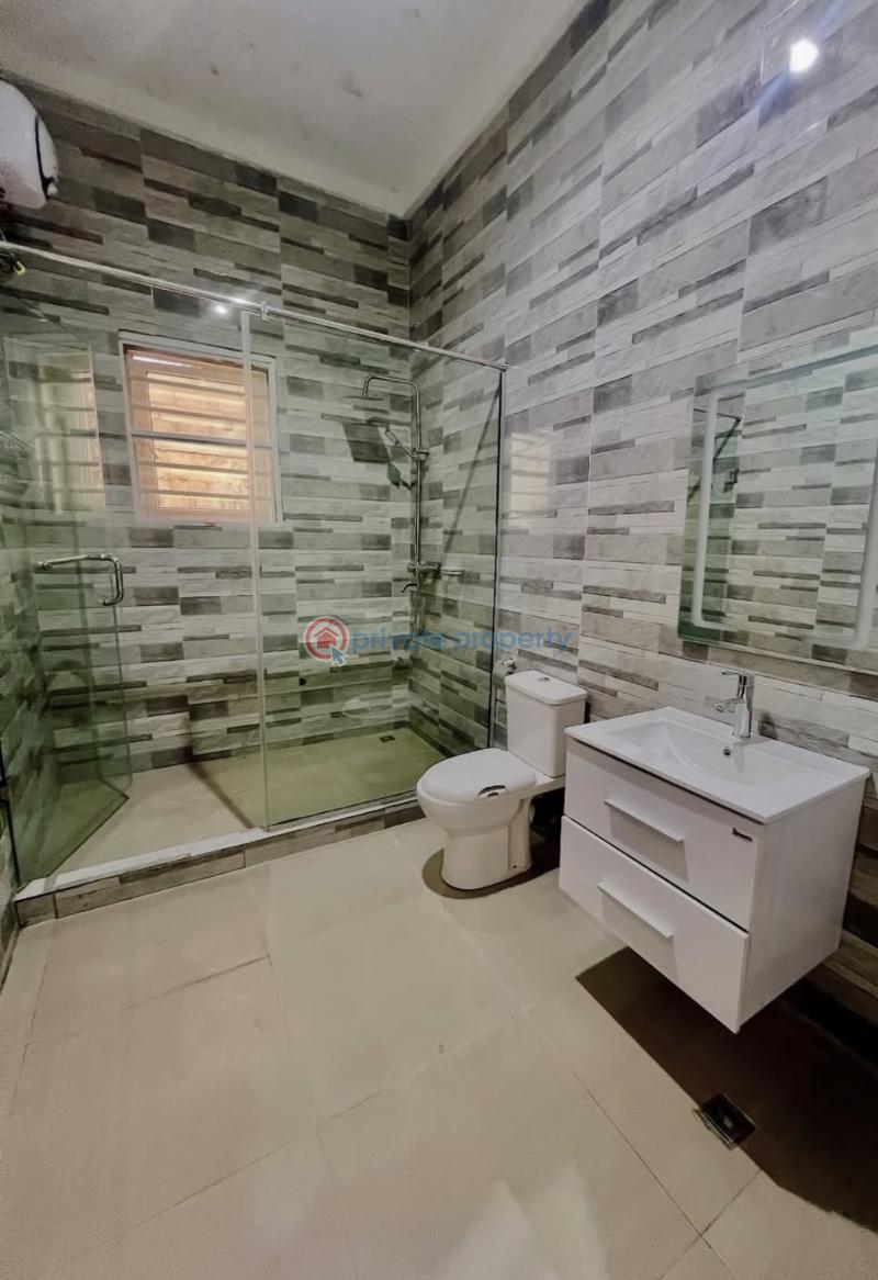 2 bedroom Block Of Flats For Rent Lugbe Districts Lugbe Abuja Phase 4  - 3