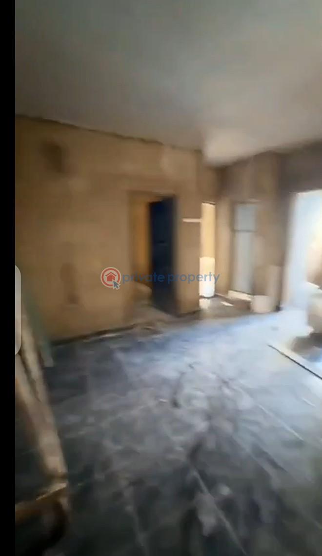 2 bedroom Block Of Flats For Rent Fadeyi Onipanu Fadeyi Shomolu Lagos - 3