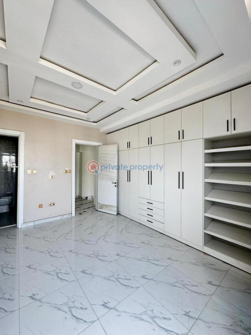 2 bedroom House For Sale Lekki Phase 1 Lagos - 5