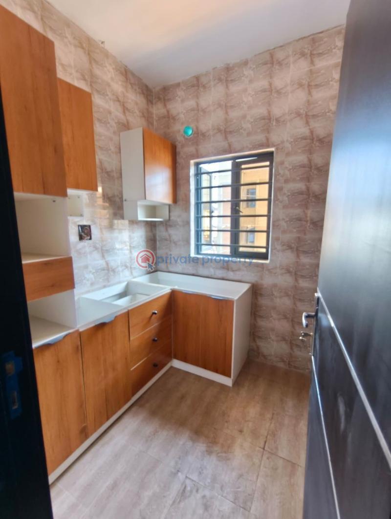 2 bedroom Block Of Flats For Sale Gbagada Lagos - 6