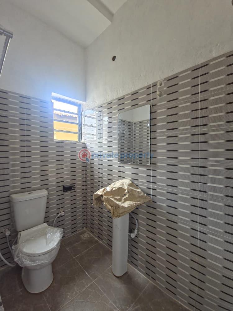 2 bedroom Flat & Apartment For Rent Abbey Technical Akala Express Ibadan Oyo - 0