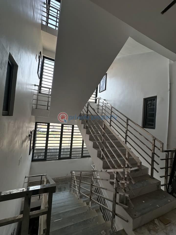 2 bedroom Block Of Flats For Sale Ikate Elegushi Lekki Lagos - 1