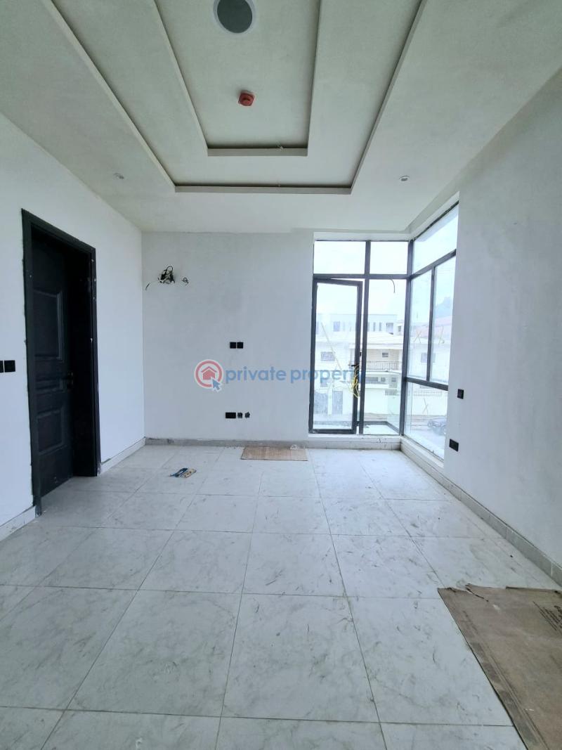 Newly built 2 bedroom apartment - 4 2 bedroom Flat & Apartment For Sale Lekki Phase 1 Lagos - 4