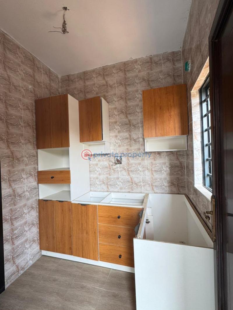 2 bedroom Block Of Flats For Sale Gbagada Lagos - 2