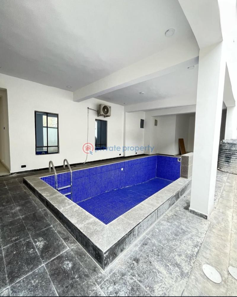 2 bedroom Block Of Flats For Sale Ologolo Lekki Lagos - 0