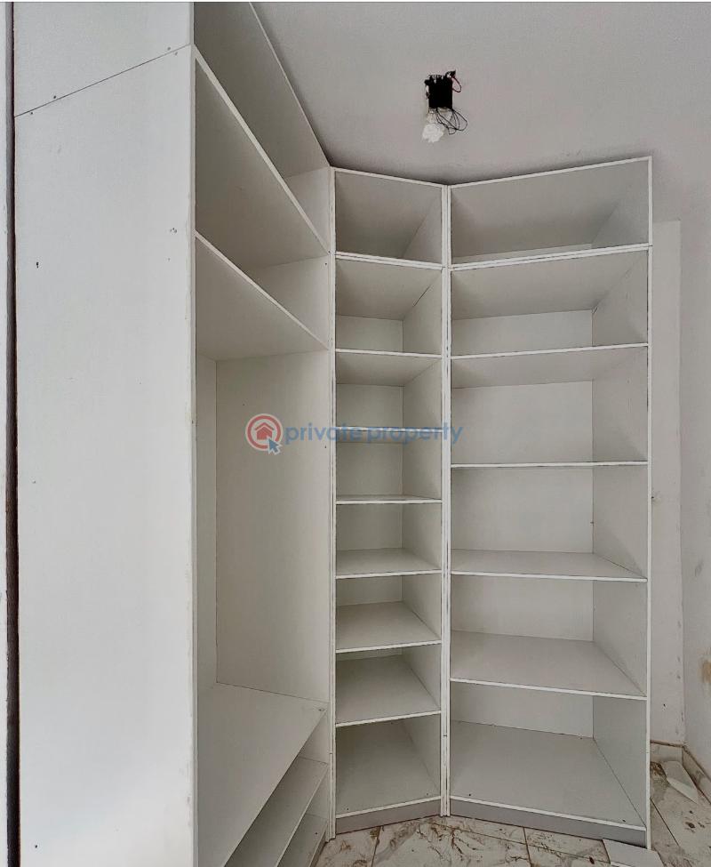2 bedroom Block Of Flats For Sale Ikate Elegushi Lekki Lagos - 5