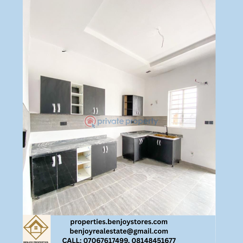 2 bedroom Block Of Flats For Sale Sangotedo Ajah Lagos - 1