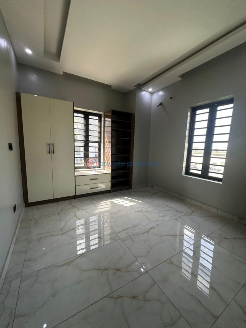 Newly built 2 bedroom apartment for sale  lekkiphase 1 - 2 2 bedroom Block Of Flats For Sale Lekki Phase 1 Lagos - 2